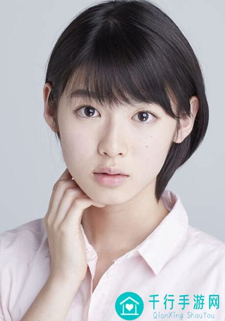 少女前线2配件套装深度解析：前线少女们必备攻略，搭配技巧大揭秘！